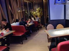 -老板恋上鱼(恒隆广场店)