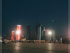 -东港音乐喷泉广场