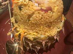 菠萝海鲜炒饭-CHINCHIN 青青·泰国料理(万象食家店)