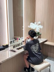 -AURAS璈然科技护肤中心