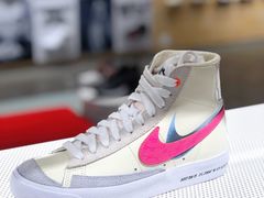 -NIKE(沪闵路南方友谊商城店)