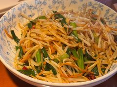 -魏铭鱼头捞饭(晋阳路店)