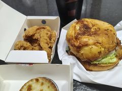 -必胜客(威高广场店)
