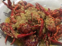 蒜香小龙虾-辣盆盆麻辣小龙虾(哈尔滨总店)