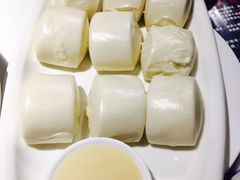 奶香小馒头-小菜园新徽菜(常州武进吾悦店)