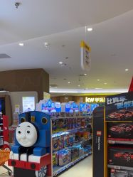 -孩子王(建邺金鹰世界店)