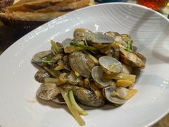 -黄泥岗·地道湖北菜(奥特莱斯店)