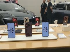 -华为智能生活馆(上海中山公园龙之梦)
