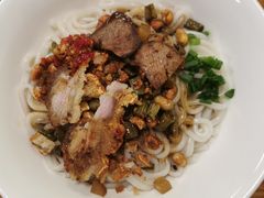 -牛八宝桂林米粉(八里庄店)