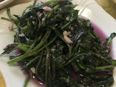 -临街徽菜馆·正宗黄山味