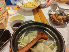 -馋三尺蟹粉小笼(人民广场店)