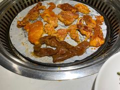 -8080美食汇自助烤肉火锅餐厅(镇江宝龙店)
