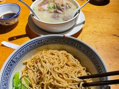 -沪西老弄堂面馆(定西路店)