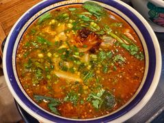 -云阿蛮云南生烫牛肉米线(奉贤路店)