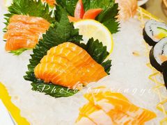 -鞍山大白鲨美食酒店