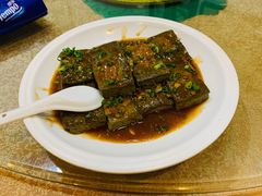 煎酿黑豆腐-绿华园休闲山庄