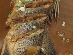 -洁神饭庄·海鲜·青岛菜·30年老字号(五四广场店)