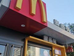 门面-麦当劳(石家庄北国店)