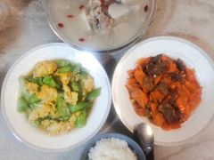 -天鹅到家·保姆月嫂育儿嫂(朝阳店)