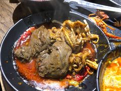 -沸炉重庆老火锅(军事博物馆店)