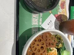 -蒙自源米线大王(东站店)