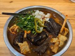 -柳州肥姨妈大骨螺蛳粉(江宁万达店)