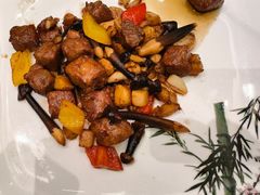 姜茸杏鲍菇炒牛肉-稻香酒家·33年老字号·港式粤菜(富邦中心店)