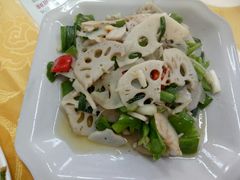 -月落乌啼餐馆