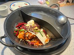 跷脚牛肉-鸿姐老火锅·传统炒料(上海旗舰店)