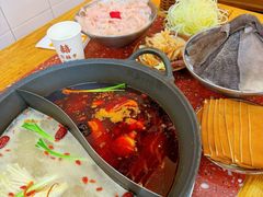 -赵美丽·重庆社区火锅·直营店(火车东站·中豪国际店)