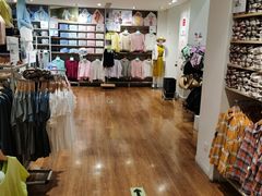 -优衣库(哈尔滨中央大街店)