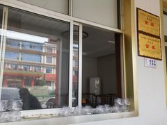-雪湖煜辰鱼头老店(雪野湖店)