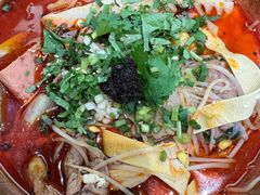 -成都你六姐·牛肉冒菜(城市集市合生汇店)