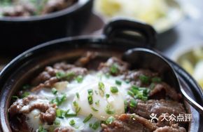 Wok Egg Beef and Sausage Combo