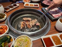 -烧肉一番·新韩式炭火烤肉(大岭山店)
