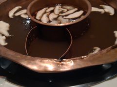 -滇釜火锅·能喝汤的火锅(车公庄店)