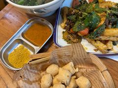 -云阿蛮云南生烫牛肉米线(奉贤路店)