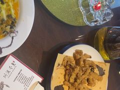 -川流不息·地道川菜·小龙虾(松东路店)