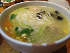 -云海肴·汽锅鸡·云南菜(天津国金汇店)