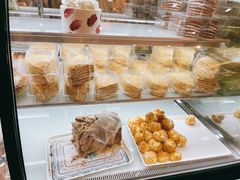 -玛尔哈巴·塔塔尔糕点(华侨小区店)