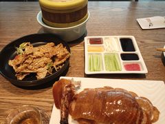 -草窝烤鸭·新京菜(振华广场店)