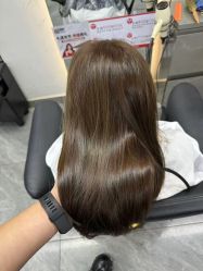 -iu潮牌·SALON