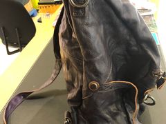 -爱革·奢品·鞋包·衣物·家居(金桥国际商业广场店)