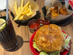 -必胜客(威高广场店)