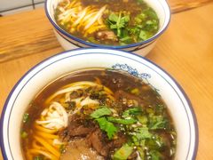 -矮子粉店1985·长沙米粉(湘春路店)