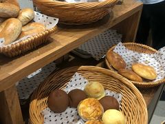 -沁屋面包店(人民东路店)