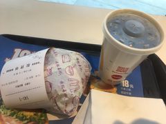-麦当劳(小白楼店)