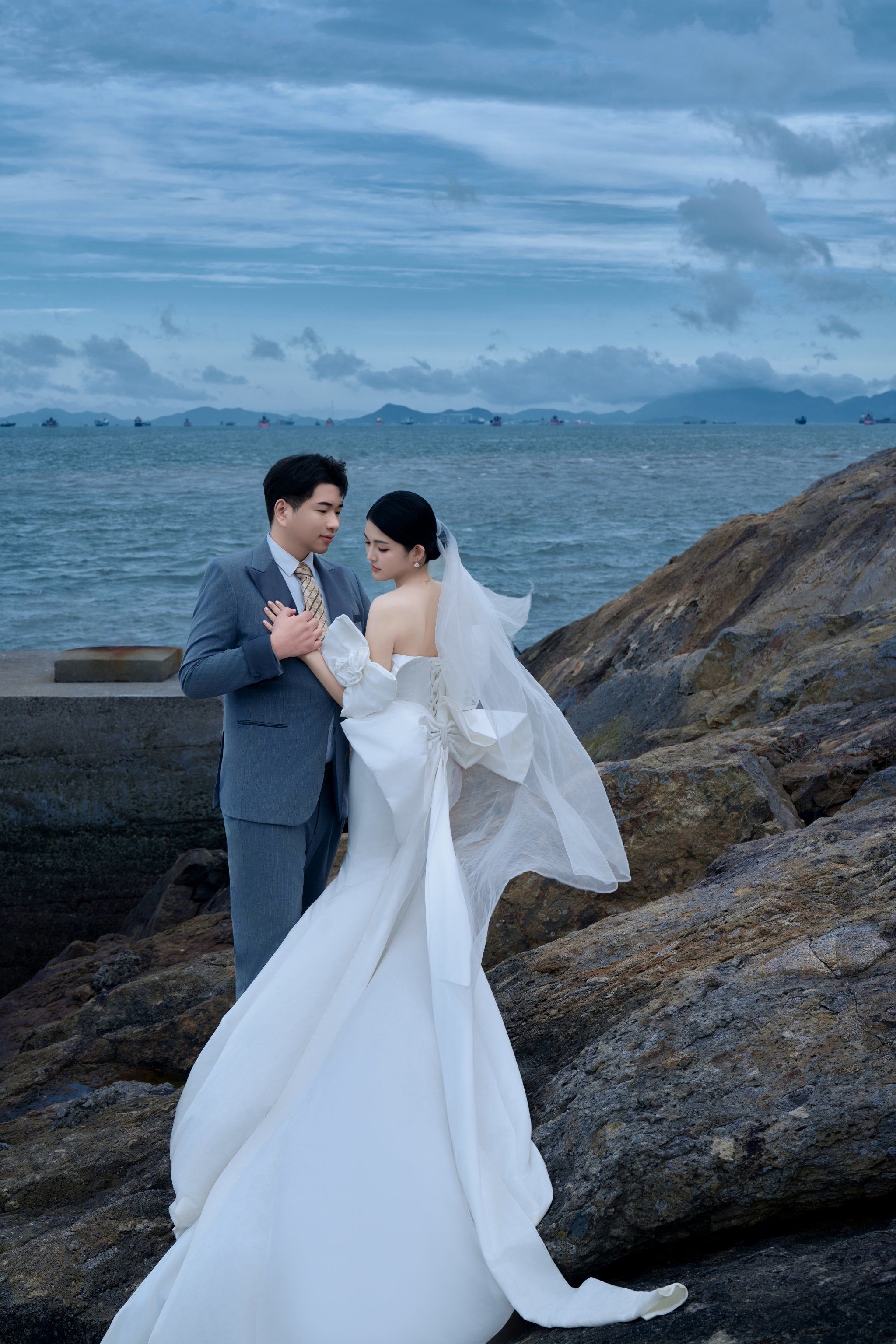 陪你到世界尽头🌊舟山海边礁石婚纱照推荐