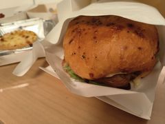 -必胜客(白石桥店)