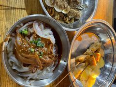 冷锅串串-郭记豌豆鲜粉